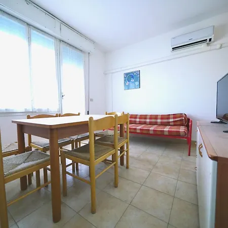 Marfisa Fronte Mare Apartment Llido Degli Estensi